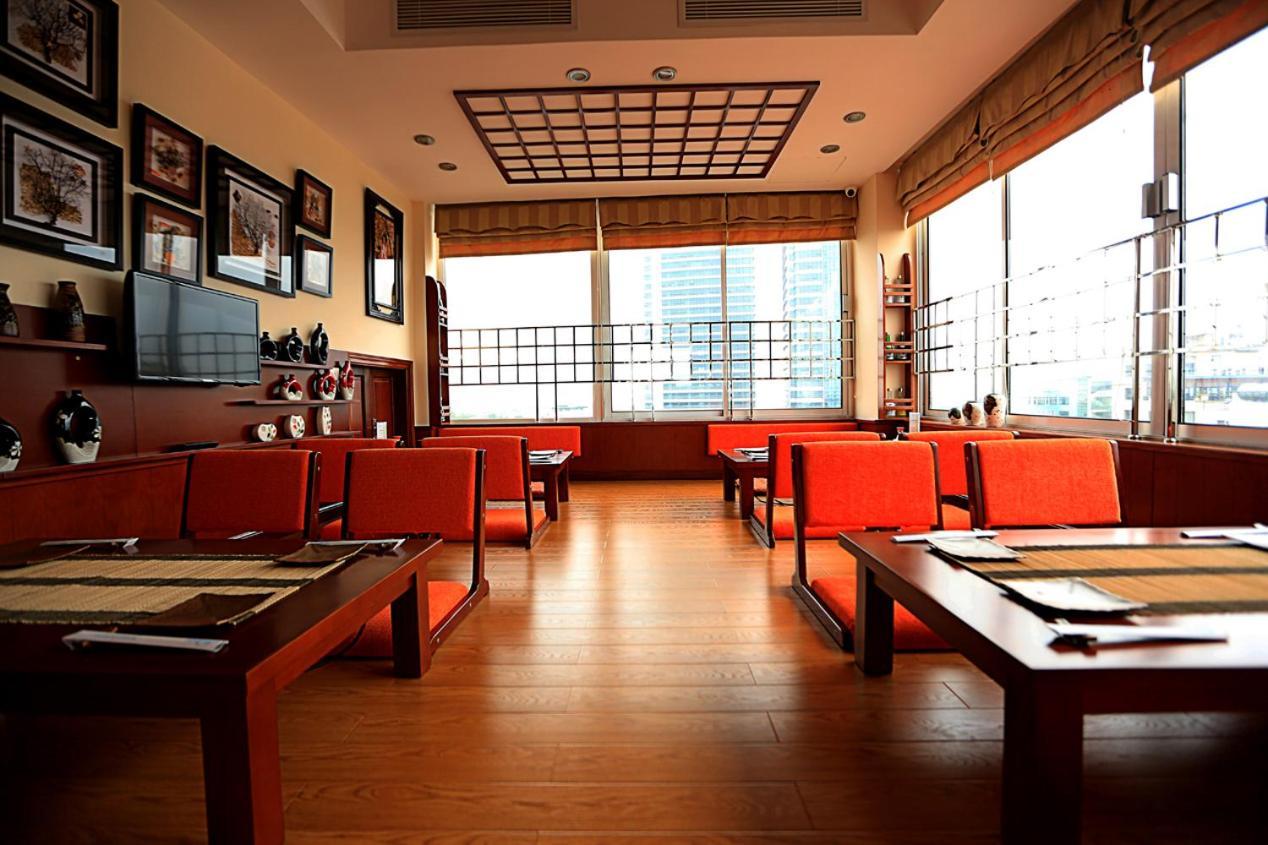 Moon View Hotel - 65 Cua Bac - By Bay Luxury Hanoi Exteriör bild