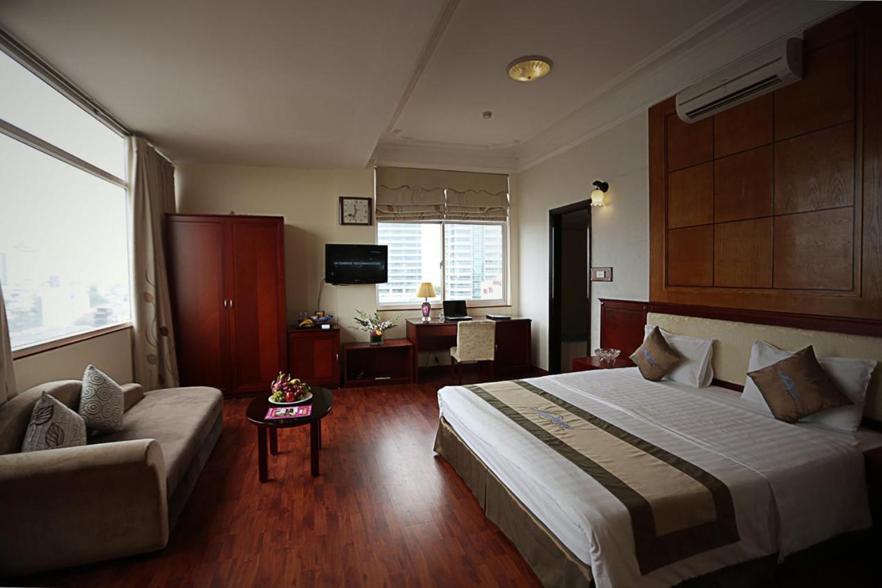 Moon View Hotel - 65 Cua Bac - By Bay Luxury Hanoi Exteriör bild