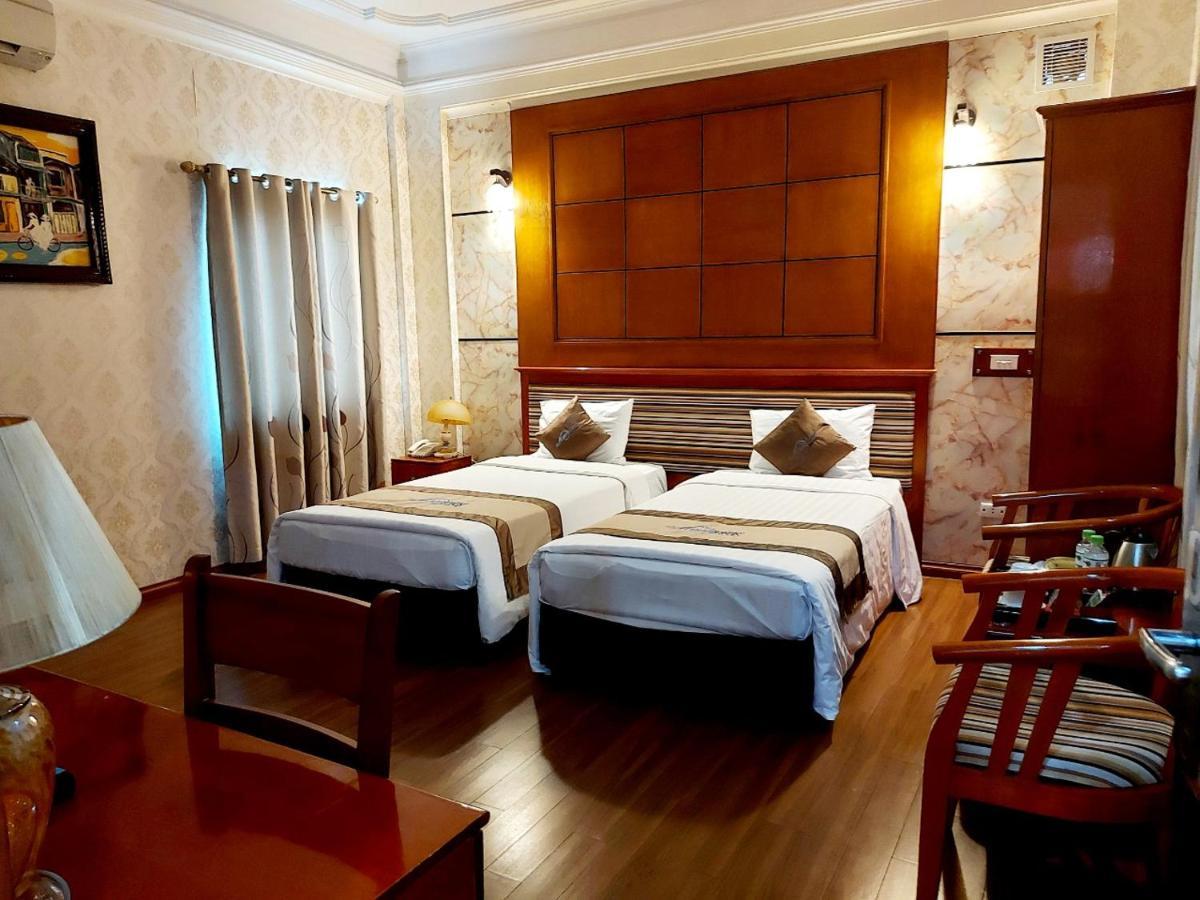 Moon View Hotel - 65 Cua Bac - By Bay Luxury Hanoi Exteriör bild