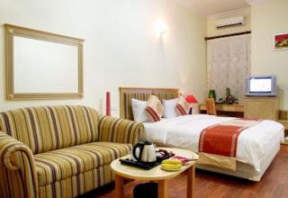 Moon View Hotel - 65 Cua Bac - By Bay Luxury Hanoi Exteriör bild